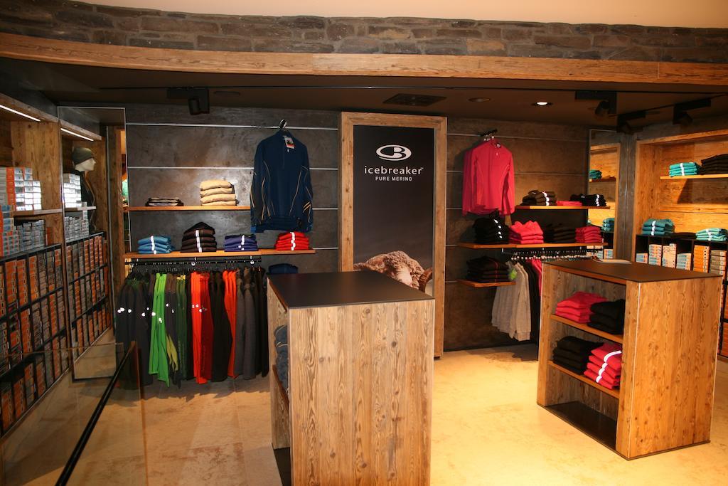 Pete Alpine Boutique Hotel - Klein Und Fein - Private Spa Suiten Und Zimmer Sankt Anton am Arlberg Exteriör bild